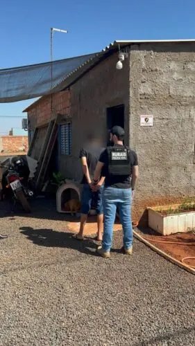 Polícia Civil prende dois suspeitos por roubo violento a idoso na zona rural de Rio Verde – Policia Civil do Estado de Goiás Polícia Civil prende dois suspeitos por roubo violento a idoso na zona rural de Rio Verde – Policia Civil do Estado de Goiás