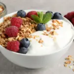 5 benefícios importantes do iogurte natural para a saúde
