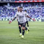 Ceará surpreende e acaba com série invicta do Cruzeiro dentro do Mineirão