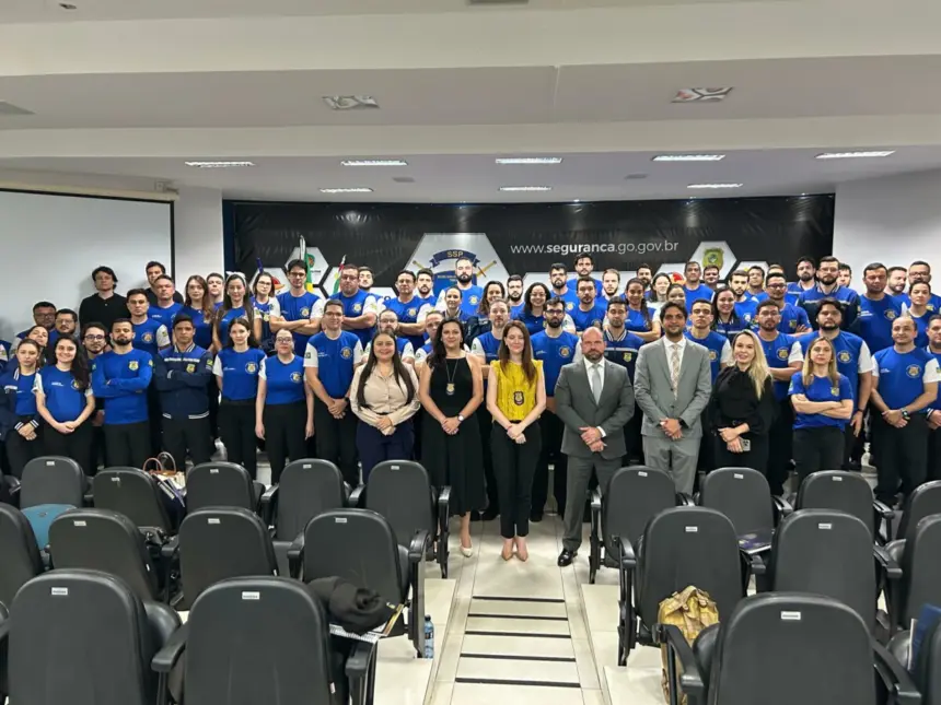 Direção-Geral da PCGO participa de solenidade de formação dos médicos legistas e odontolegistas da Polícia Técnico-Científica Direção-Geral da PCGO participa de solenidade de formação dos médicos legistas e odontolegistas da Polícia Técnico-Científica