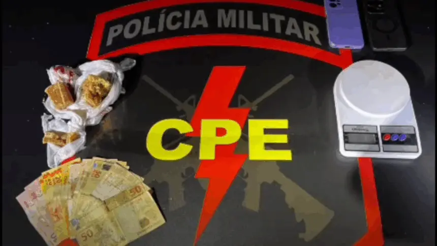 CPE Goianésia realiza operação na BR-153 e apreende meio quilo de crack CPE Goianésia realiza operação na BR-153 e apreende meio quilo de crack
