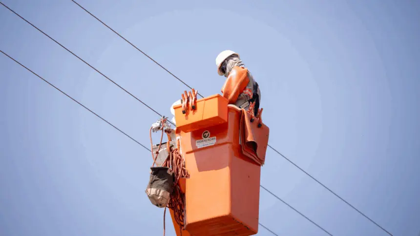 Equatorial executa obras e amplia rede elétrica em Anápolis, Goianésia e cidades vizinhas no 2º trimestre Equatorial executa obras e amplia rede elétrica em Anápolis, Goianésia e cidades vizinhas no 2º trimestre