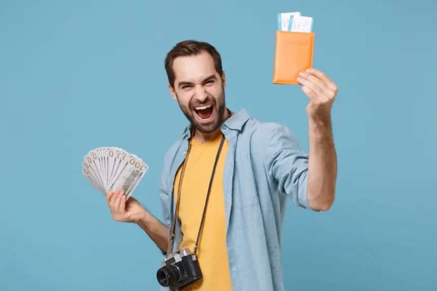 6 truques para aproveitar a queda do dólar e viajar gastando menos 6 truques para aproveitar a queda do dólar e viajar gastando menos