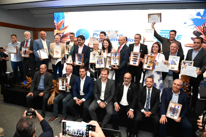 Inscrições abertas para a 13ª edição do Prêmio Sebrae Prefeitura Empreendedora Inscrições abertas para a 13ª edição do Prêmio Sebrae Prefeitura Empreendedora