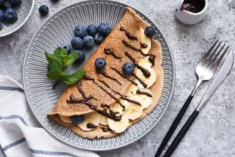 5 receitas saudáveis e versáteis com farinha de coco