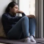 Entenda por que é tão difícil lidar com o sentimento de falta