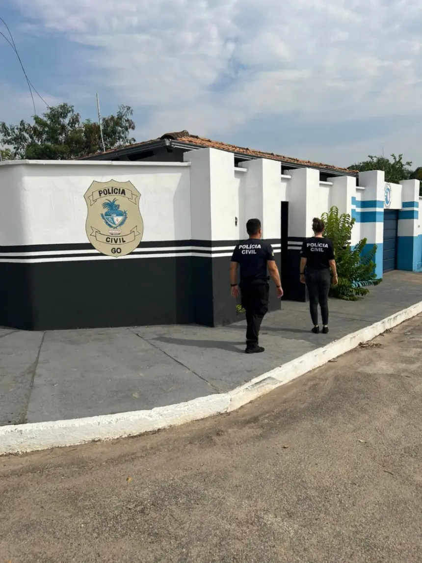 PCGO apreende munições e droga durante cumprimento de mandado de busca em Faina – Policia Civil do Estado de Goiás PCGO apreende munições e droga durante cumprimento de mandado de busca em Faina – Policia Civil do Estado de Goiás