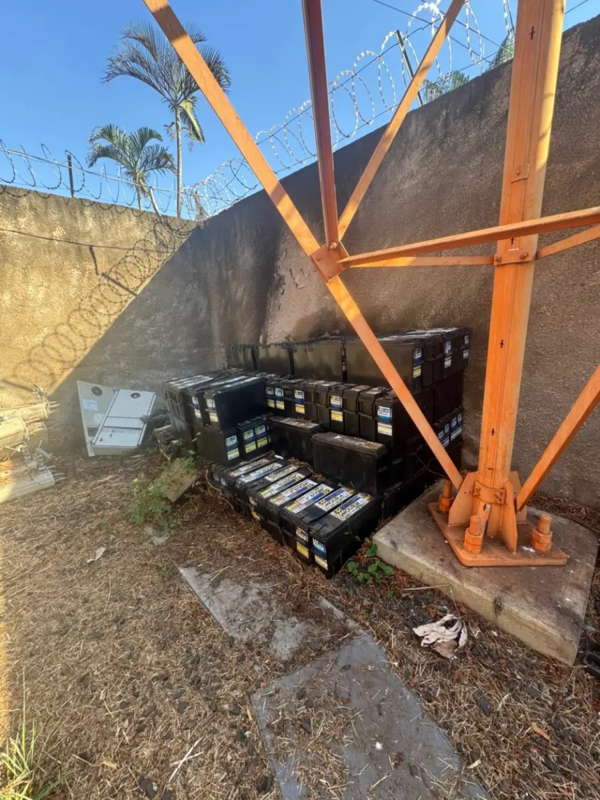 Polícia Civil investiga crime ambiental no descarte irregular de baterias elétricas em Itumbiara – Policia Civil do Estado de Goiás Polícia Civil investiga crime ambiental no descarte irregular de baterias elétricas em Itumbiara – Policia Civil do Estado de Goiás