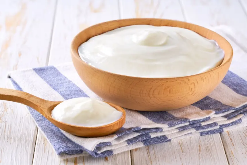 7 benefícios do iogurte natural e formas criativas de usá-lo 7 benefícios do iogurte natural e formas criativas de usá-lo