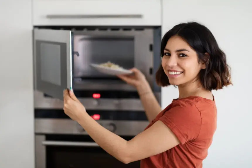 7 dicas para aquecer corretamente os alimentos no micro-ondas 7 dicas para aquecer corretamente os alimentos no micro-ondas