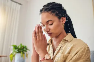 5 orações poderosas para começar bem a semana