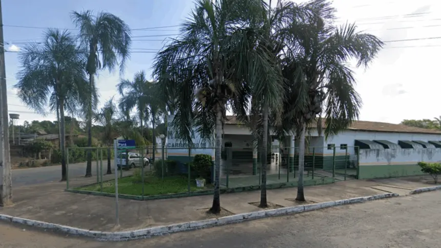 Vereadores solicitam faixa de pedestres e redutor de velocidade em frente à escola Maria Gerusa