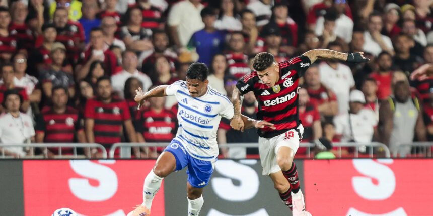 Campeonato Brasileiro: Flamengo e Cruzeiro empatam em Maracanã lotado Campeonato Brasileiro: Flamengo e Cruzeiro empatam em Maracanã lotado