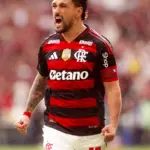 Arrascaeta é o craque do Prêmio Brasileirão 2025