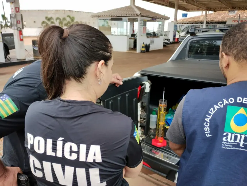 PCGO e ANP apuram denúncias sobre qualidade de combustíveis em posto de Cristianópolis – Policia Civil do Estado de Goiás PCGO e ANP apuram denúncias sobre qualidade de combustíveis em posto de Cristianópolis – Policia Civil do Estado de Goiás