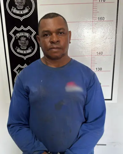 PCGO prende em flagrante homem que gravou vídeo pornográfico envolvendo criança de 10 anos, em Aparecida de Goiânia PCGO prende em flagrante homem que gravou vídeo pornográfico envolvendo criança de 10 anos, em Aparecida de Goiânia