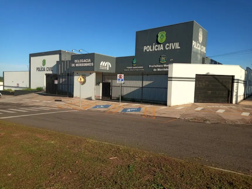 PCGO prende homem em flagrante por ameaça, injúria e dano qualificado em Morrinhos – Policia Civil do Estado de Goiás PCGO prende homem em flagrante por ameaça, injúria e dano qualificado em Morrinhos – Policia Civil do Estado de Goiás