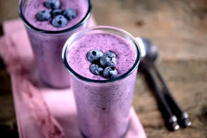 9 vitaminas caseiras refrescantes para os dias quentes