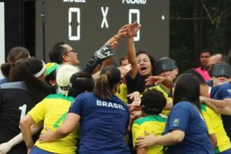 Estreante, Brasil avança às semifinais do Mundial de futebol de cegas
