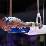 Caio Souza fica no top 10 do individual geral do Mundial de Ginástica