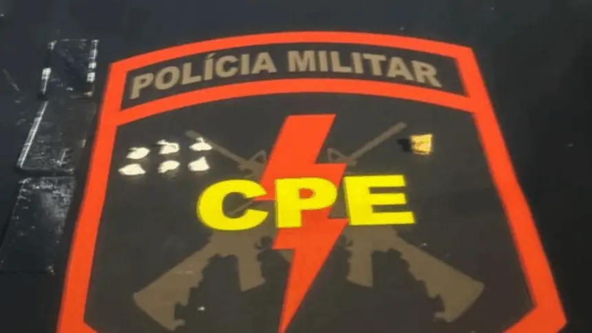 CPE de Goianésia prende casal por tráfico de drogas no Bairro São Cristóvão CPE de Goianésia prende casal por tráfico de drogas no Bairro São Cristóvão