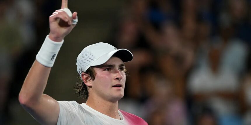 João Fonseca concorre ao prêmio ATP Awards de maior evoluçao do ano João Fonseca concorre ao prêmio ATP Awards de maior evoluçao do ano