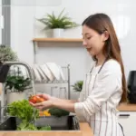 6 hábitos para evitar ao cozinhar e se proteger de intoxicação alimentar