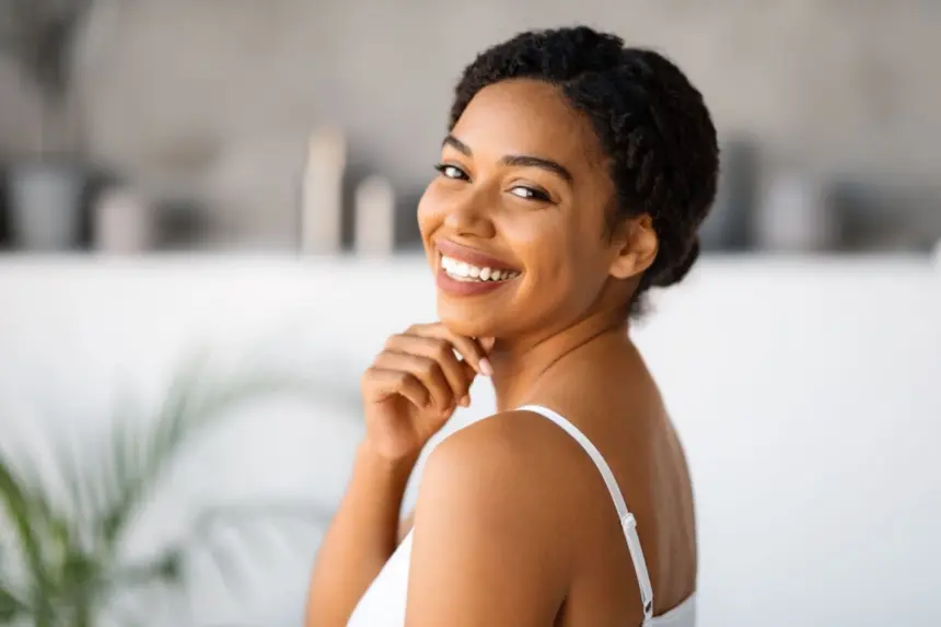 Veja como cuidar e amenizar olheiras em pele negra Veja como cuidar e amenizar olheiras em pele negra