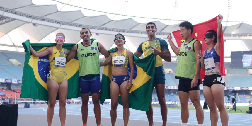Brasil faz história e termina Mundial de Atletismo Paralímpico em 1º Brasil faz história e termina Mundial de Atletismo Paralímpico em 1º