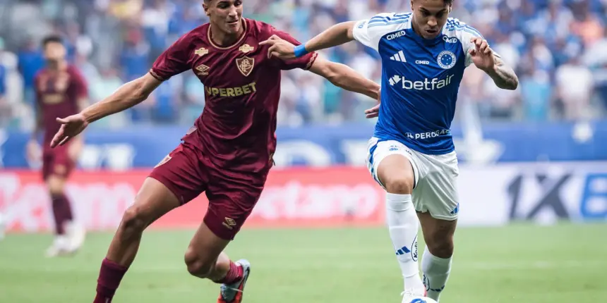 Cruzeiro empata com Flu e perde chance de colocar pressão nos líderes Cruzeiro empata com Flu e perde chance de colocar pressão nos líderes