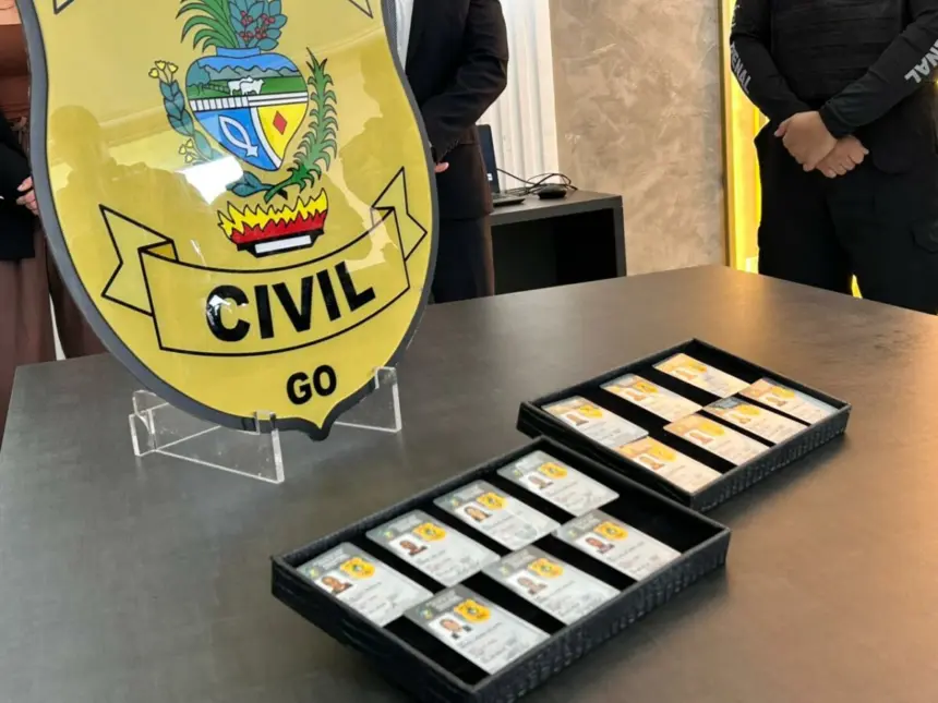 PCGO entrega mais de 1700 carteiras de identidade funcional à Polícia Penal de Goiás – Policia Civil do Estado de Goiás PCGO entrega mais de 1700 carteiras de identidade funcional à Polícia Penal de Goiás – Policia Civil do Estado de Goiás
