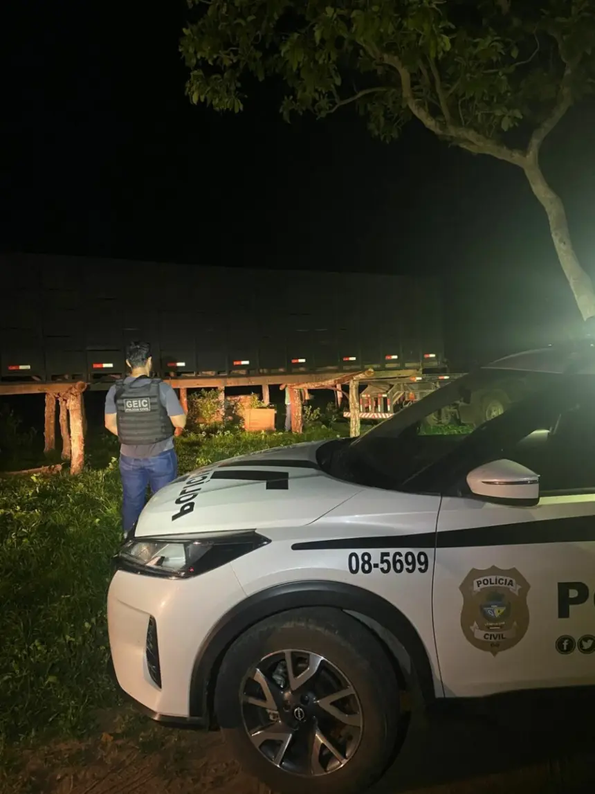 PCGO recupera gaiola de transporte de gado roubada e apreende arma de fogo – Policia Civil do Estado de Goiás PCGO recupera gaiola de transporte de gado roubada e apreende arma de fogo – Policia Civil do Estado de Goiás