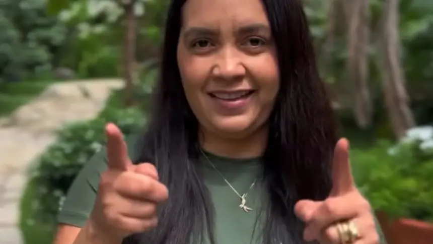 Goianesiense Camila Ribeiro é finalista no concurso que escolhe o Jardim +Bonito do Brasil Goianesiense Camila Ribeiro é finalista no concurso que escolhe o Jardim +Bonito do Brasil
