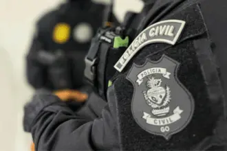 PCGO age rapidamente e localiza criança de 3 anos que caminhava sozinha por vias públicas em Goiânia, devolvendo-a à família