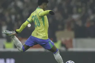 Brasil encerra 2025 na 5ª posição do ranking de seleções da Fifa