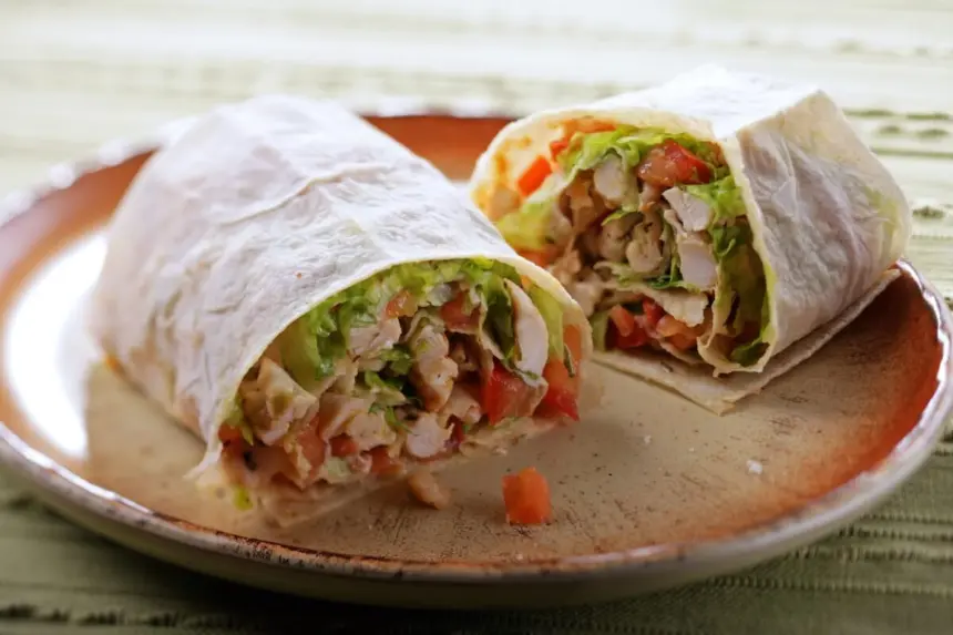 Lanches saudáveis com frango: 3 receitas proteicas para o dia a dia Lanches saudáveis com frango: 3 receitas proteicas para o dia a dia