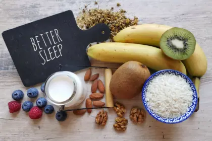 Alimentos para dormir melhor: 10 opções leves para consumir à noite
