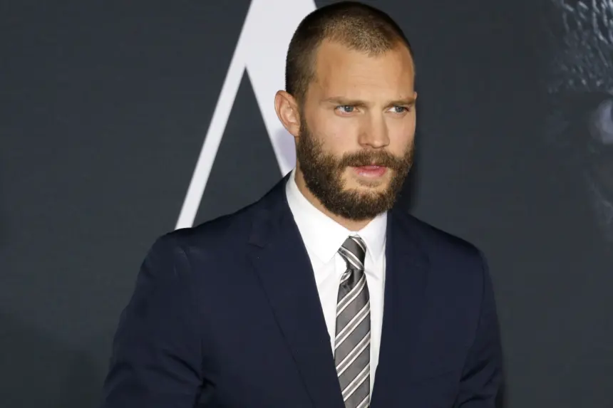 Cabelo e barba: 4 estilos perfeitos para brilhar nas festas de fim de ano Cabelo e barba: 4 estilos perfeitos para brilhar nas festas de fim de ano