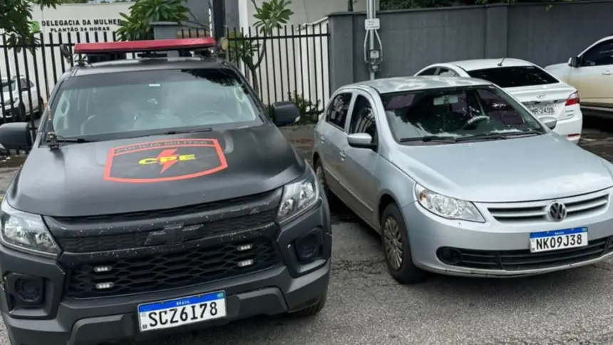 CPE apreende carro clonado em Goianésia CPE apreende carro clonado em Goianésia