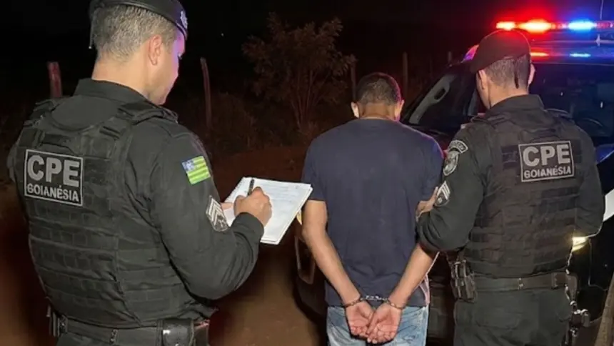 Homem que matou desafeto em Jaraguá é presao pela CPE Goianésia e confessa 5º homicídio Homem que matou desafeto em Jaraguá é presao pela CPE Goianésia e confessa 5º homicídio