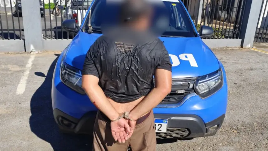 Homem que esfaqueou mãe e filho em Goianésia sofreu tentativa de linchamento antes de ser preso Homem que esfaqueou mãe e filho em Goianésia sofreu tentativa de linchamento antes de ser preso