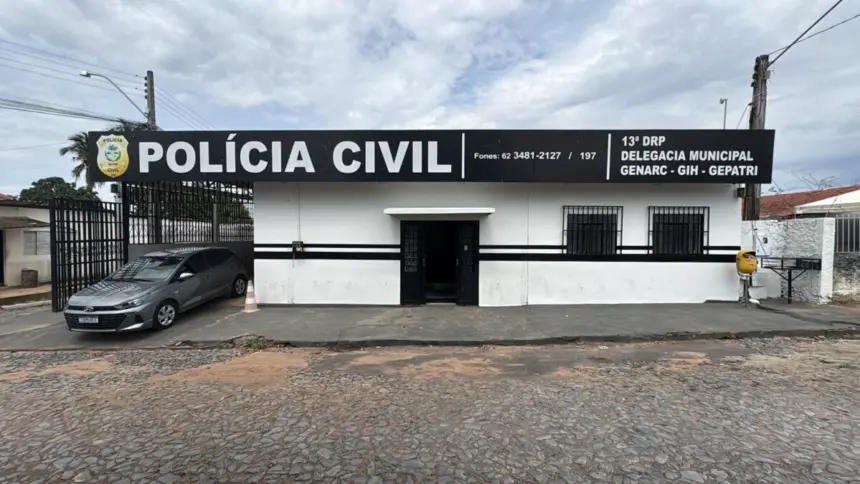 PCGO prende mãe e filhas condenadas por tráfico de drogas – Policia Civil do Estado de Goiás PCGO prende mãe e filhas condenadas por tráfico de drogas – Policia Civil do Estado de Goiás