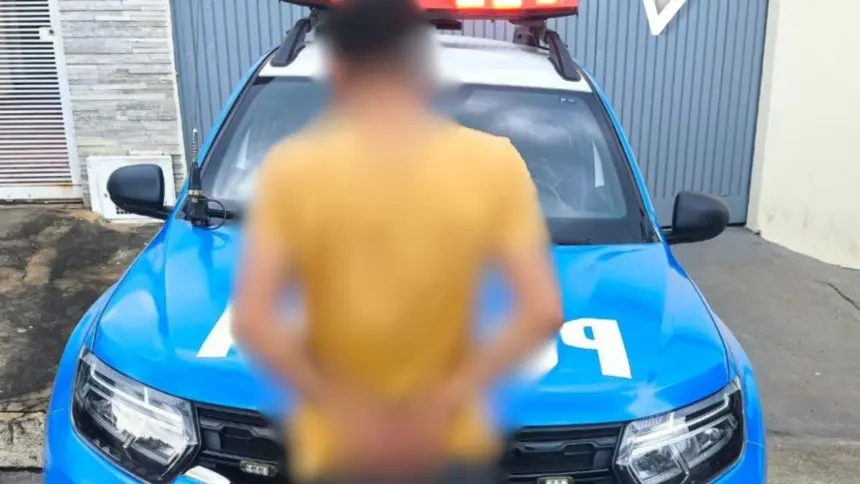 Foragido da Justiça por roubo é recapturado pela Polícia Militar em Goianésia Foragido da Justiça por roubo é recapturado pela Polícia Militar em Goianésia