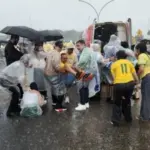 Raio atinge participantes de ato liderado por Nikolas Ferreira em Brasília e deixa dezenas de feridos