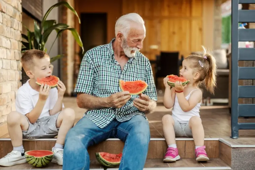 5 dicas para manter a saúde de crianças e idosos no verão 5 dicas para manter a saúde de crianças e idosos no verão