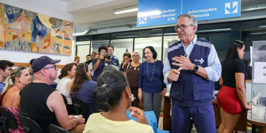 SUS vai vacinar profissionais de saúde contra dengue em fevereiro SUS vai vacinar profissionais de saúde contra dengue em fevereiro