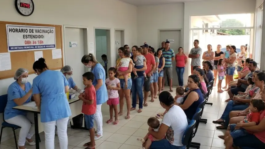 Secretaria de Saúde de Goianésia amplia horário das salas de vacinação Secretaria de Saúde de Goianésia amplia horário das salas de vacinação