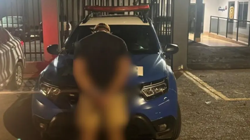 Motorista embriagado é preso após atropelar mulher no sul de Goianésia e fugir sem prestar socorro Motorista embriagado é preso após atropelar mulher no sul de Goianésia e fugir sem prestar socorro