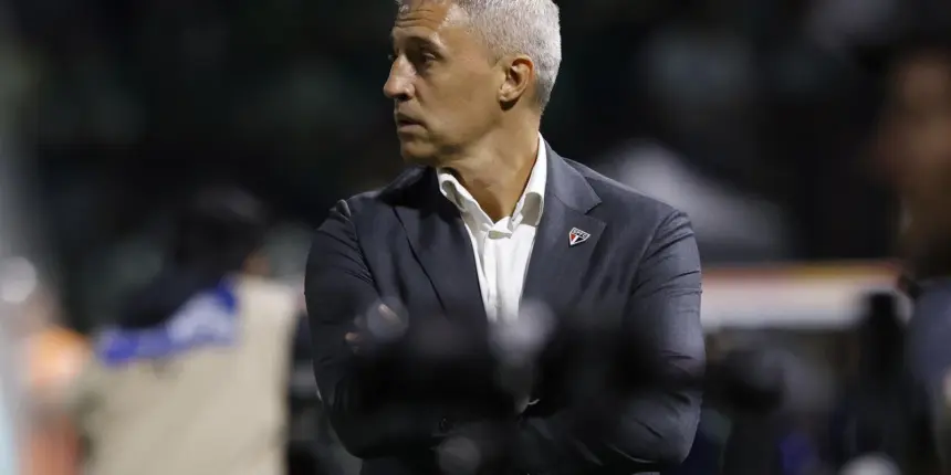 São Paulo anuncia demissão do técnico Hernán Crespo São Paulo anuncia demissão do técnico Hernán Crespo