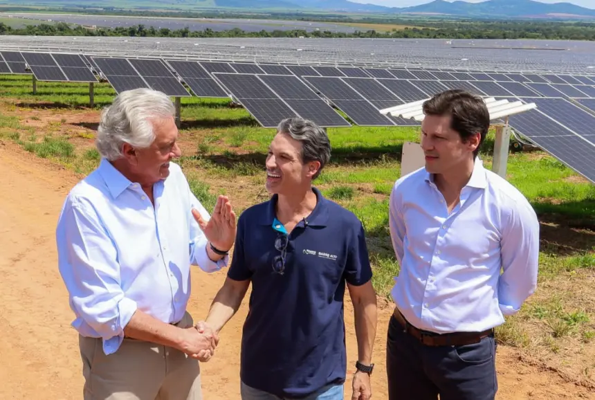 Caiado destaca energia limpa para impulsionar desenvolvimento de Goiás Caiado destaca energia limpa para impulsionar desenvolvimento de Goiás